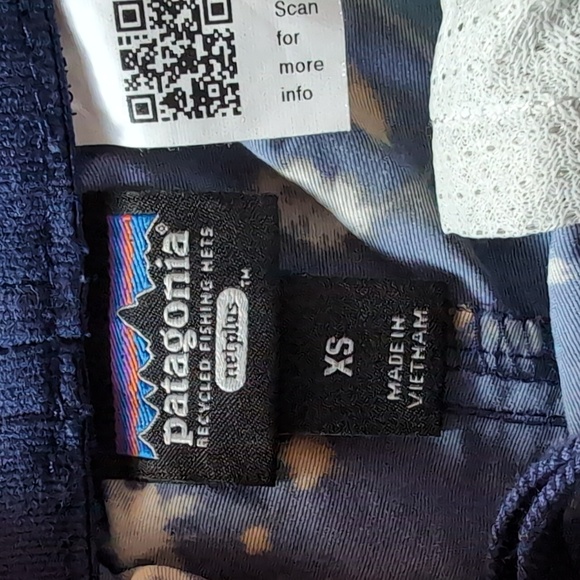 Patagonia baggies - Picture 2 of 2